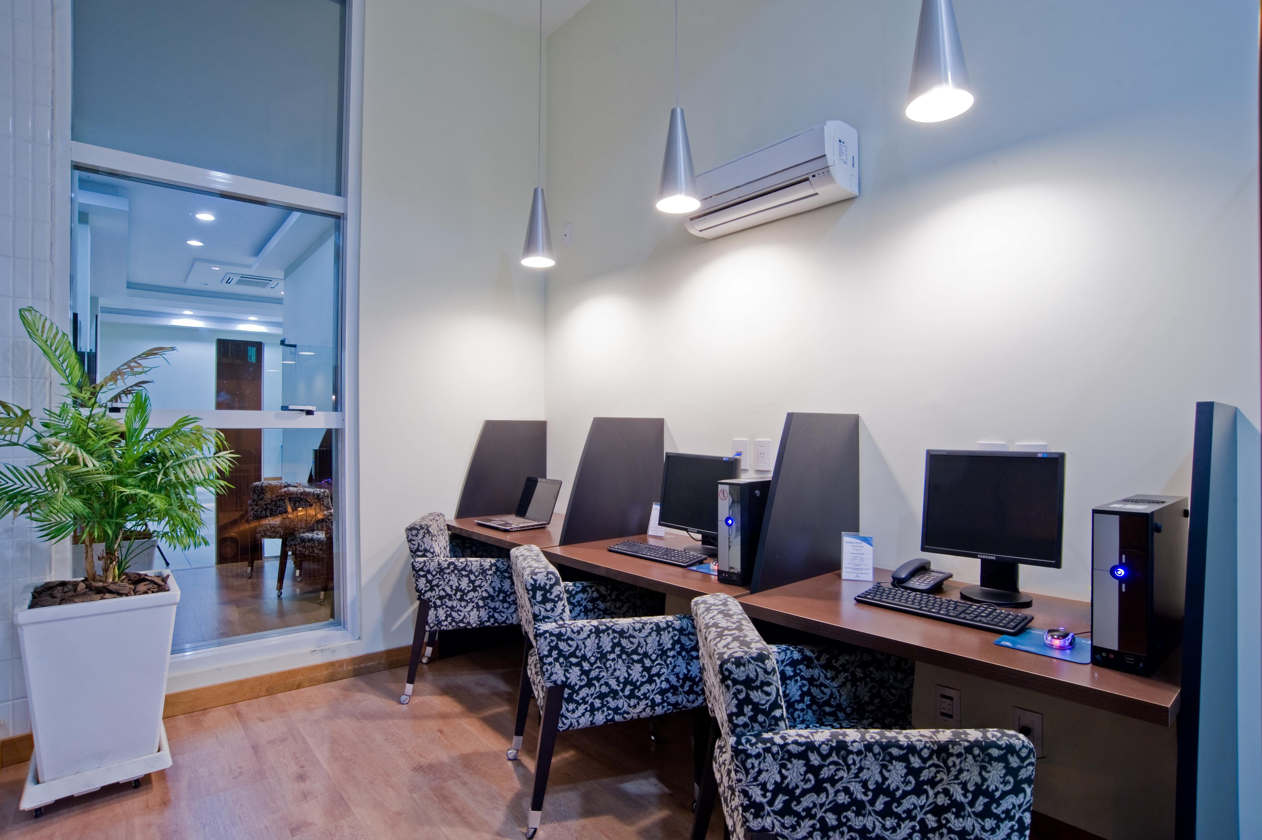 Vista Lobby Trindade Hall