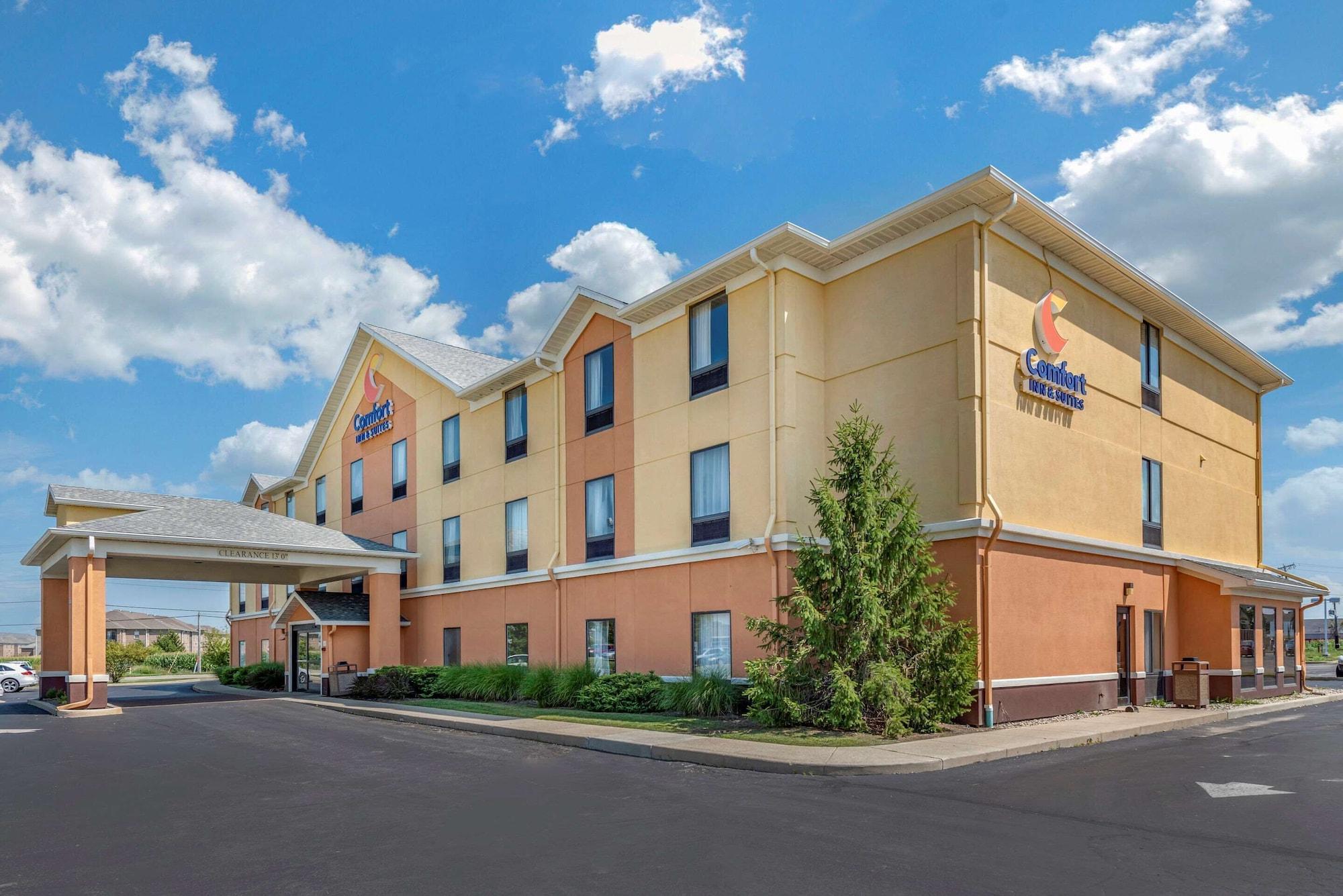 Vista Exterior Comfort Inn & Suites Muncie