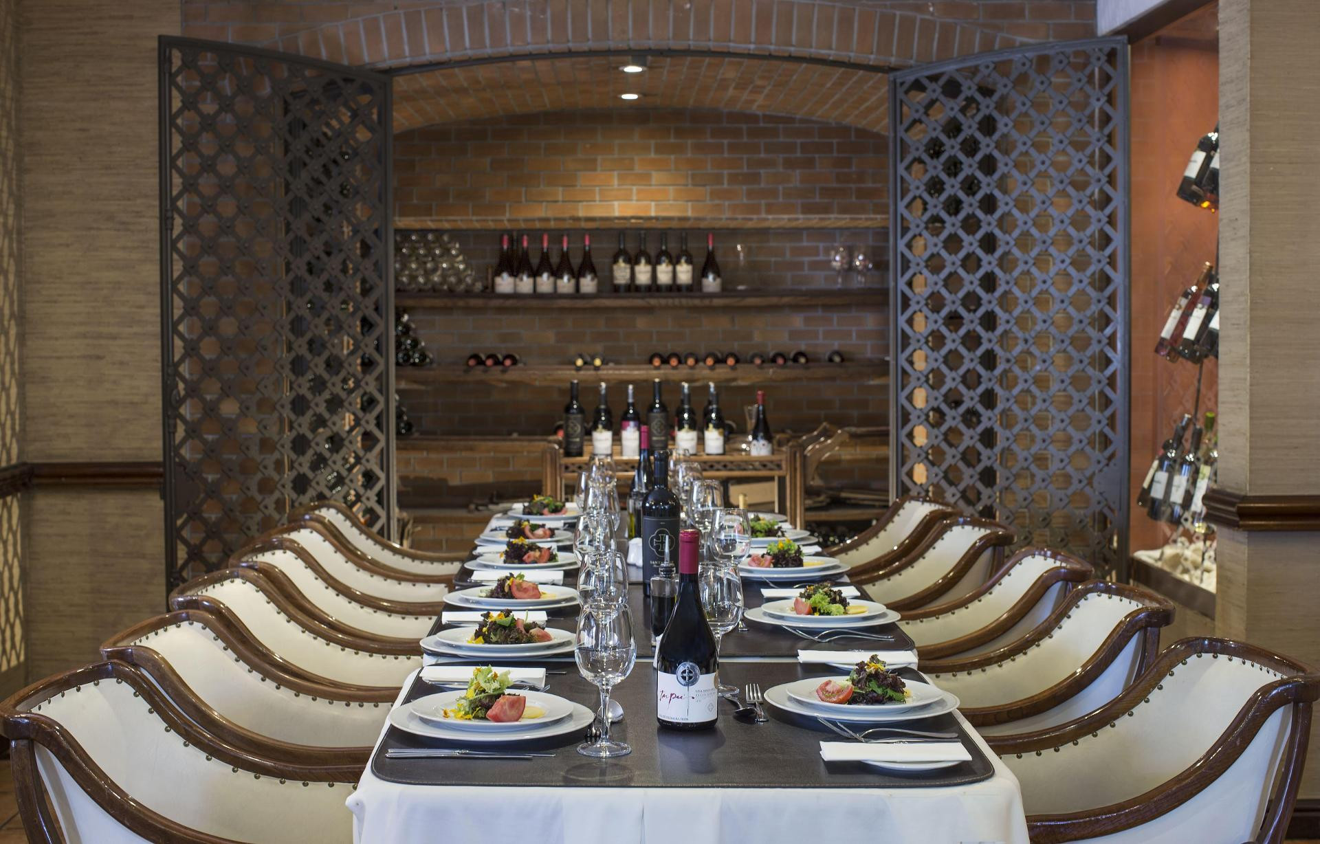 Restaurant Almacruz Hotel y Centro de Convenciones (Ex Galerías)