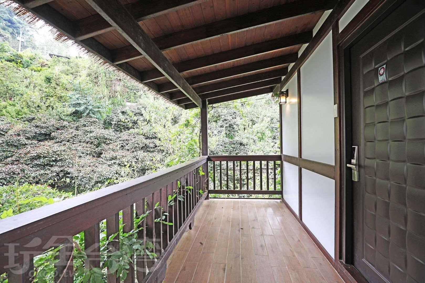 Equipamiento de Habitación Applause In The Mountain