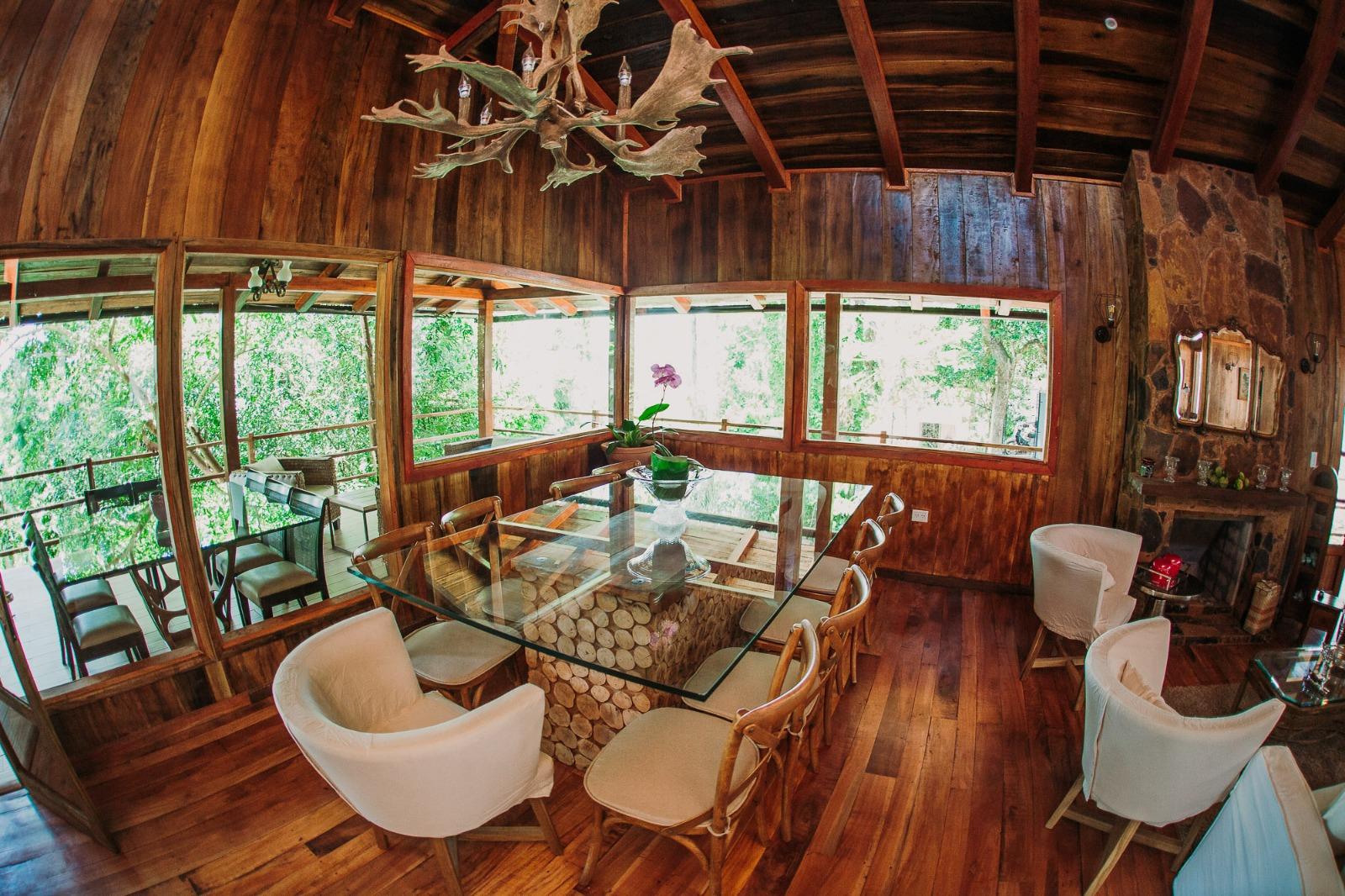 Vista Lobby Botanica the House experience