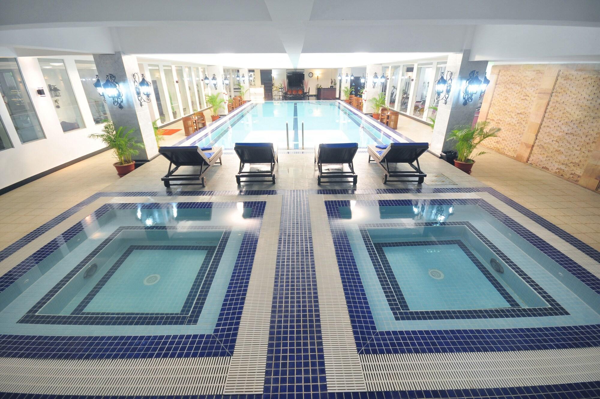 Vista Piscina Sokhalay Angkor Inn