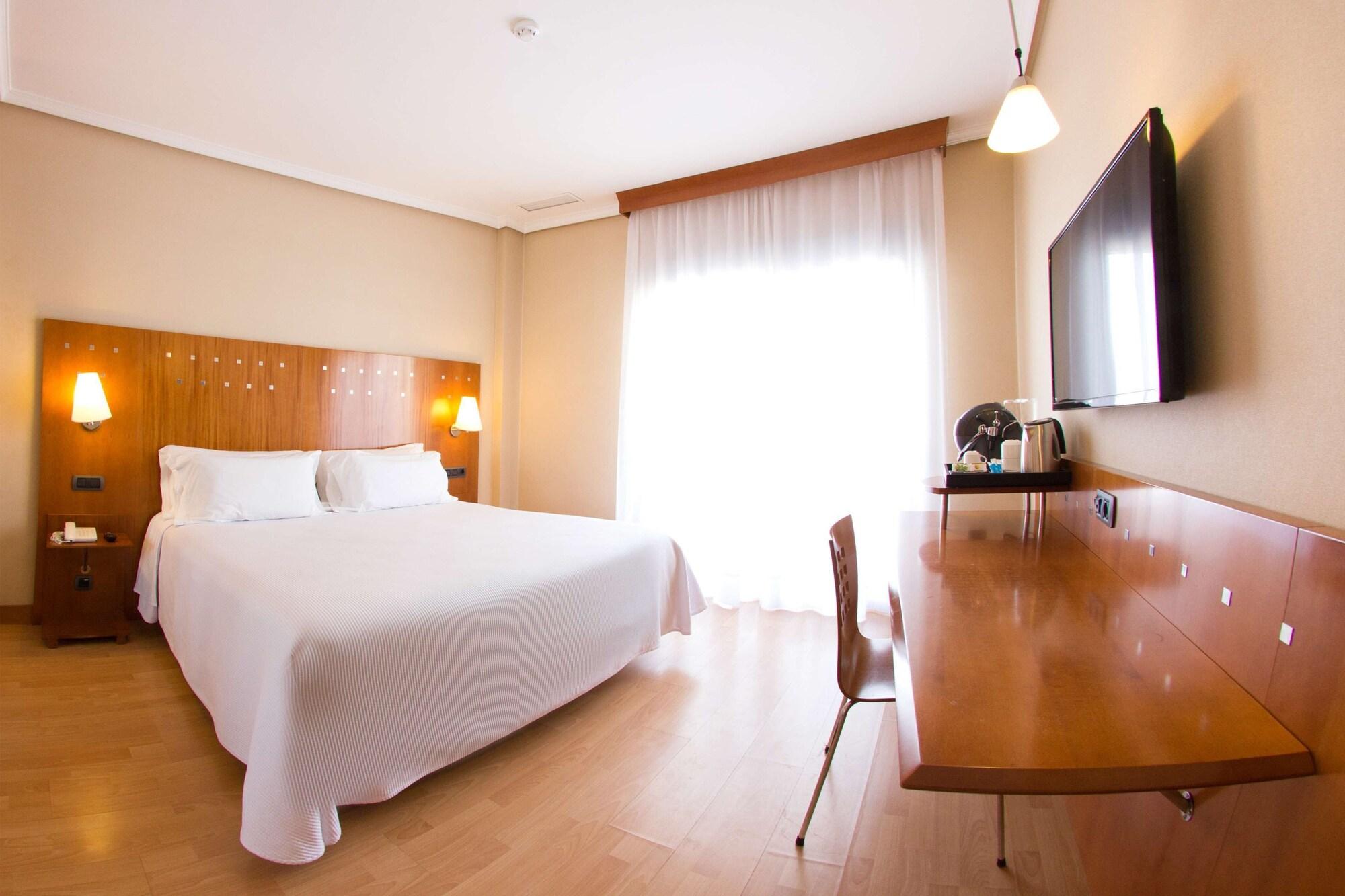 Habitación NH San Pedro
