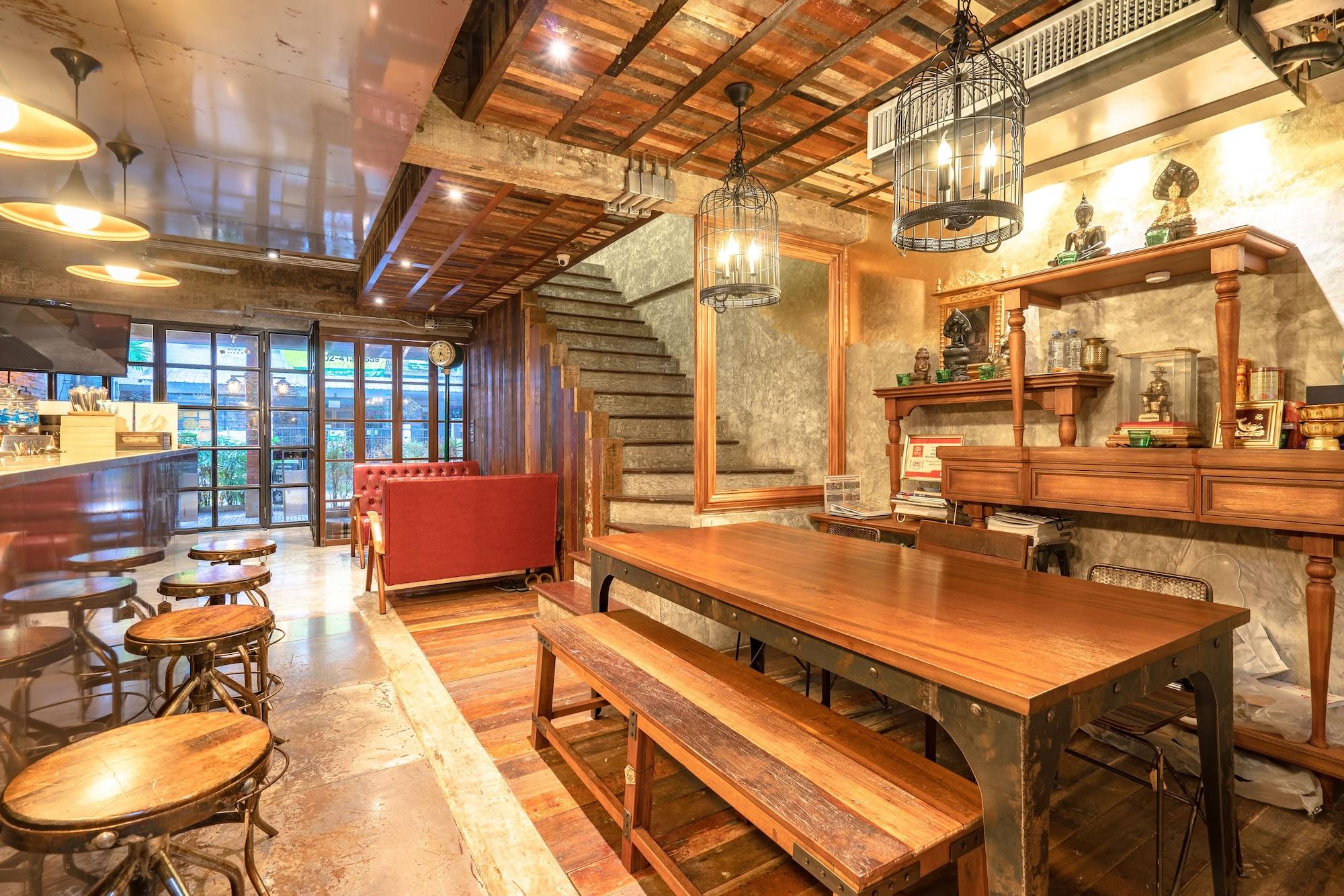 Restaurant Siam Plug In Hostel