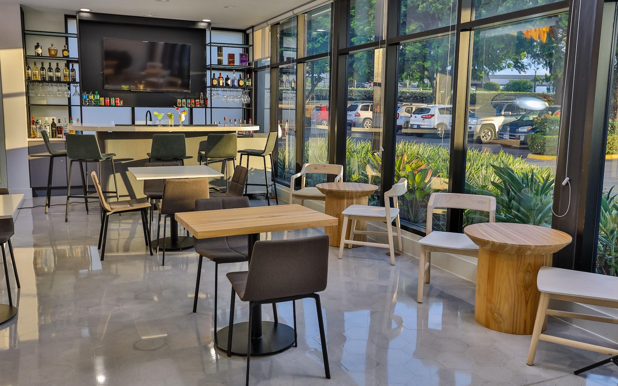 Restaurant Hampton by Hilton San Jose Airport