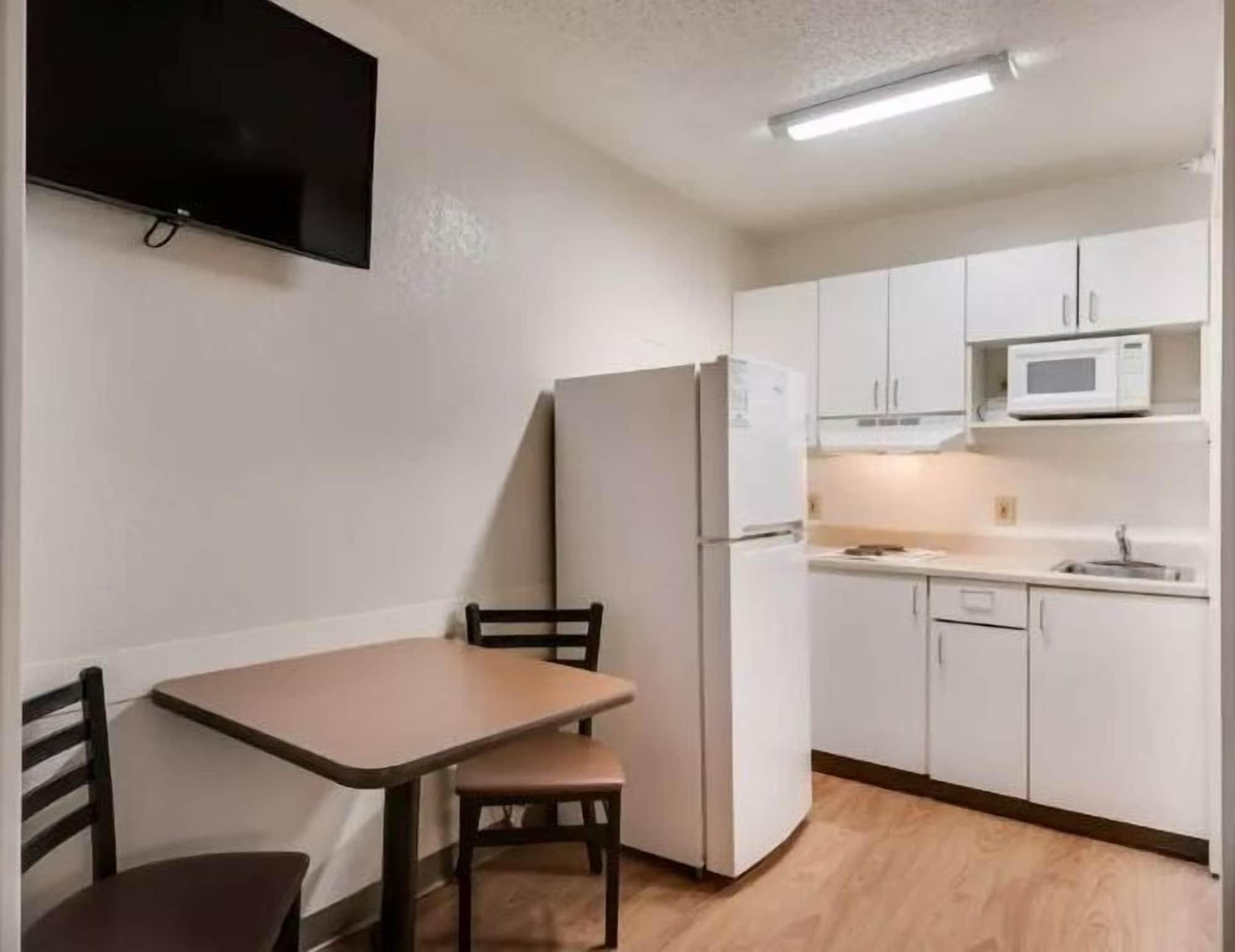 Equipamiento de Habitación Birch Hill Suites Kansas City – Independence