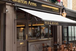 Alojamiento - The Grafton Arms Pub & Rooms