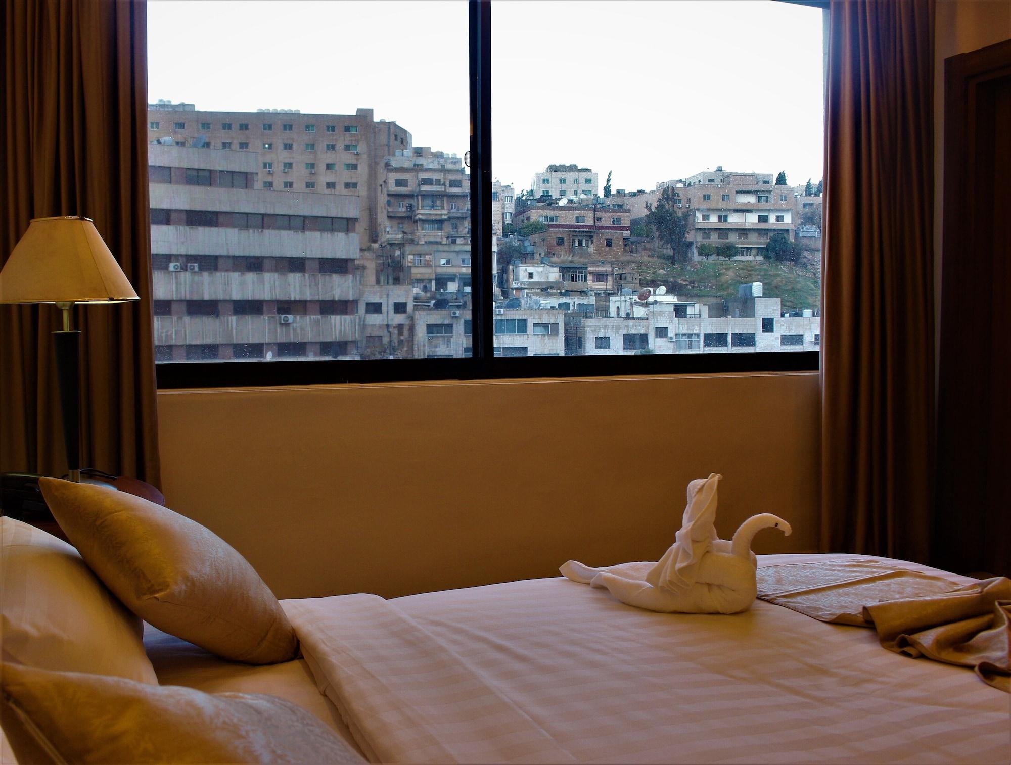 Equipamiento de Habitación New MerryLand Hotel