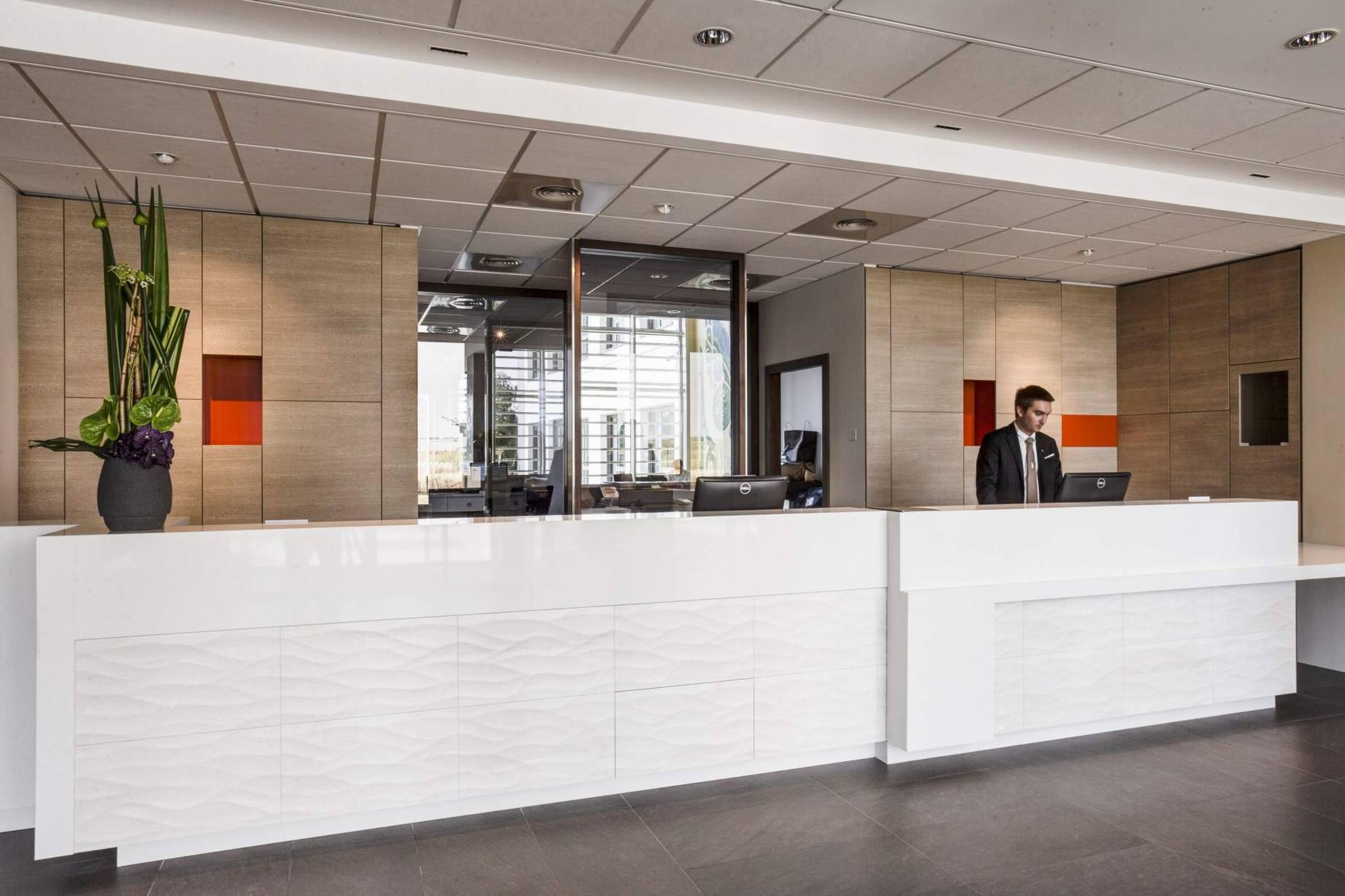 Vista Lobby Hotel Parkest by Arteloge