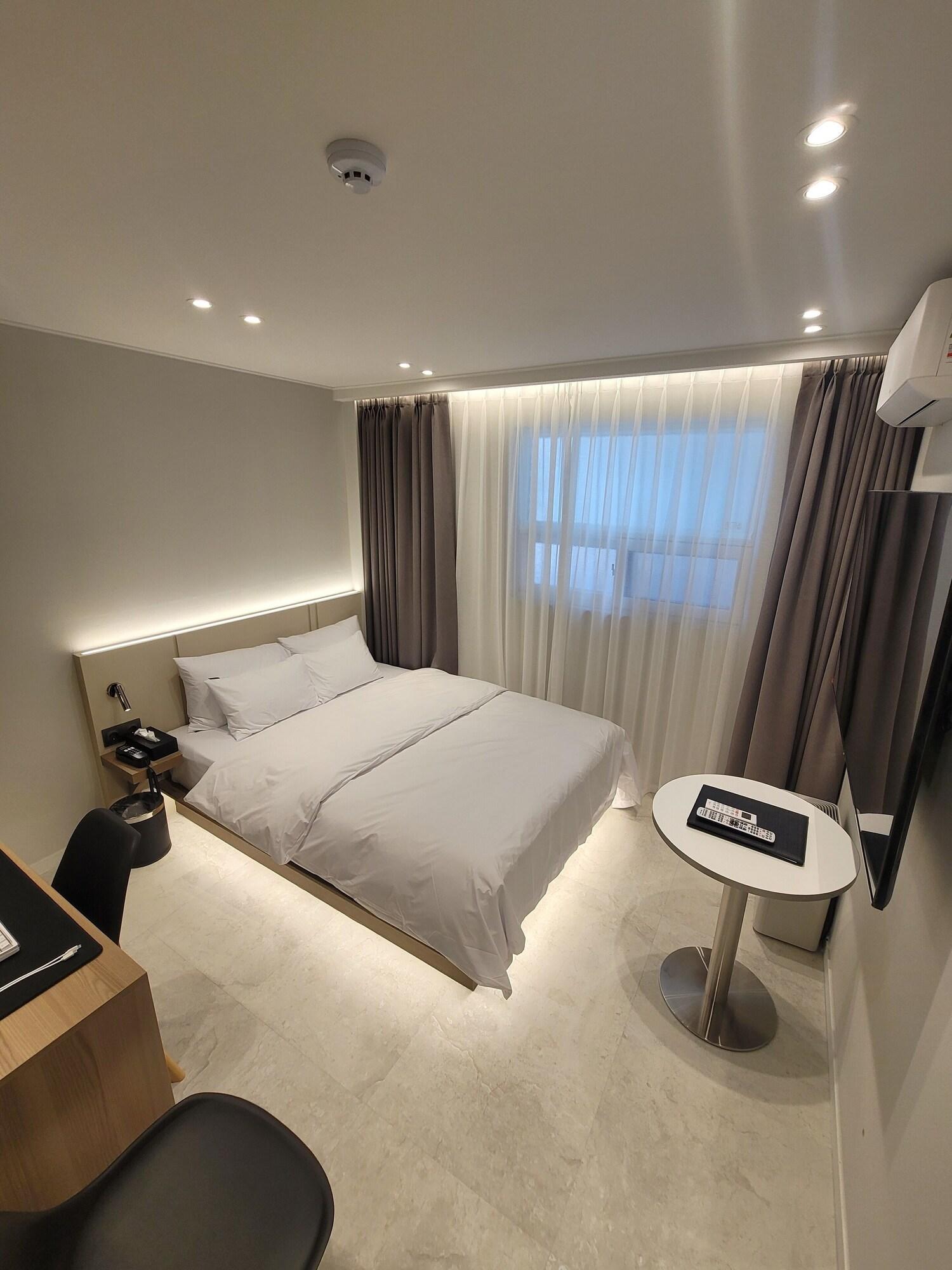 Habitación Hwagok August