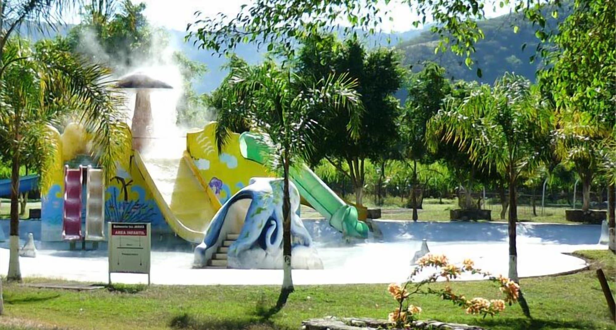 Instalaciones Recreativas Las Jaras