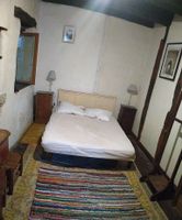 Casas - Preserved, authentic house on the edge of a park in a Bastide in the Lot department
