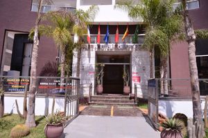Alojamiento - Sourebou Chez Appart Hotel Founty Beach