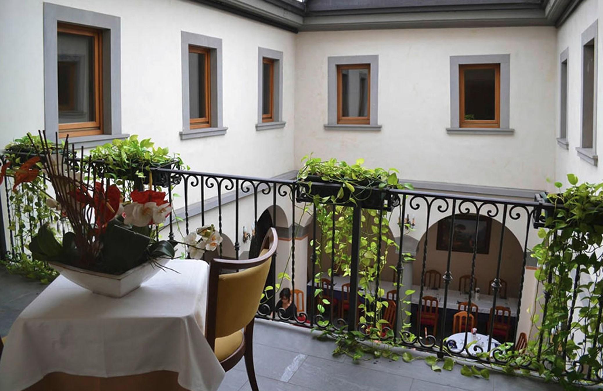 Varios Hotel Sebino