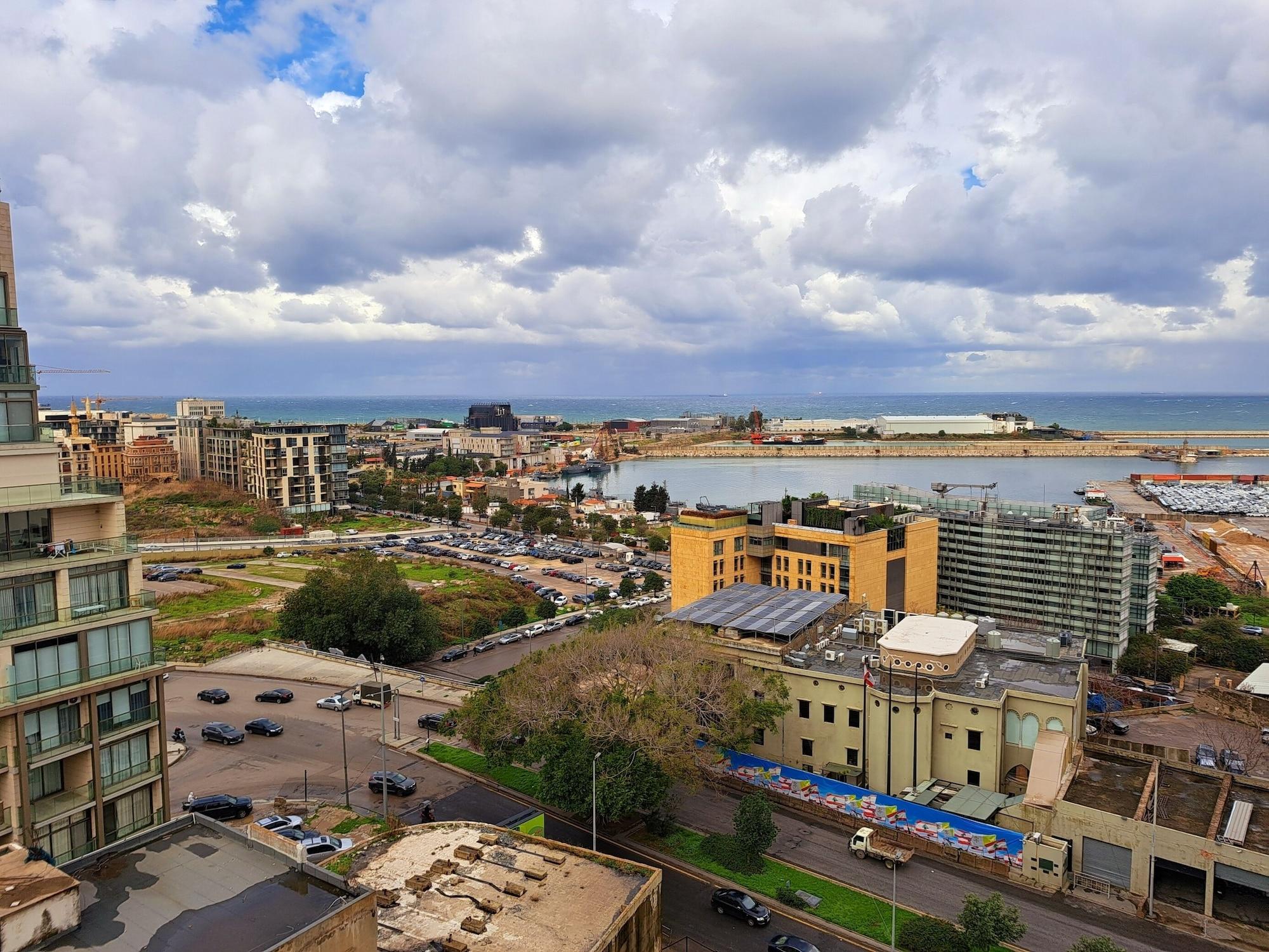 Varios Saifi apartments