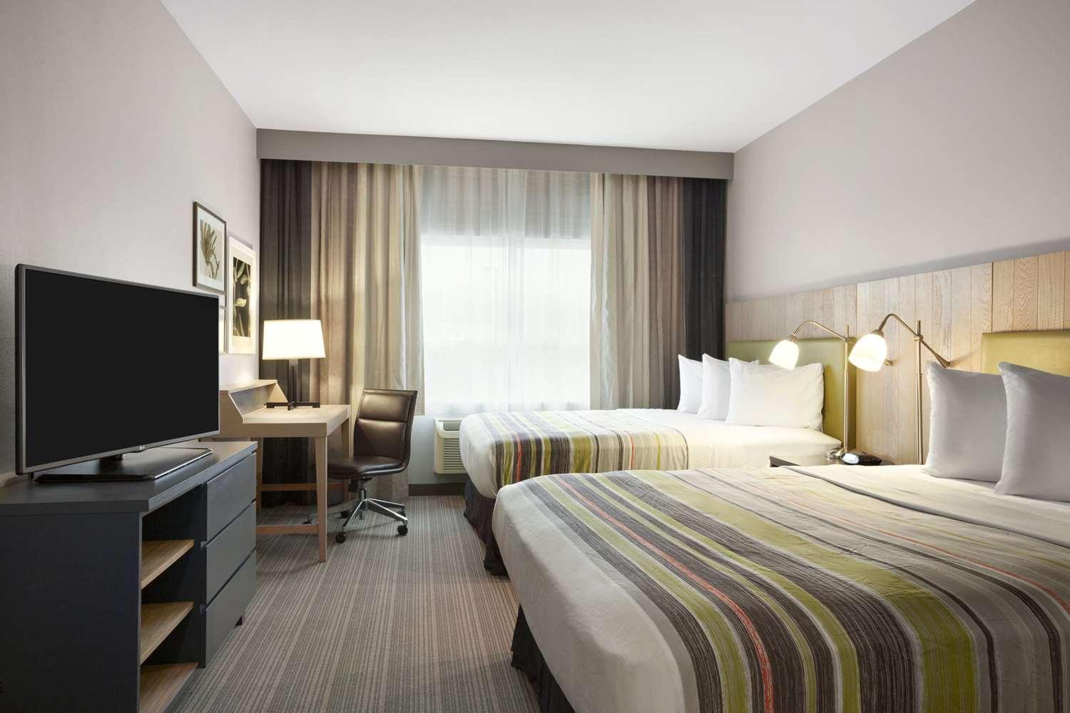 Habitación Country Inn & Suites by Radisson, Germantown, WI