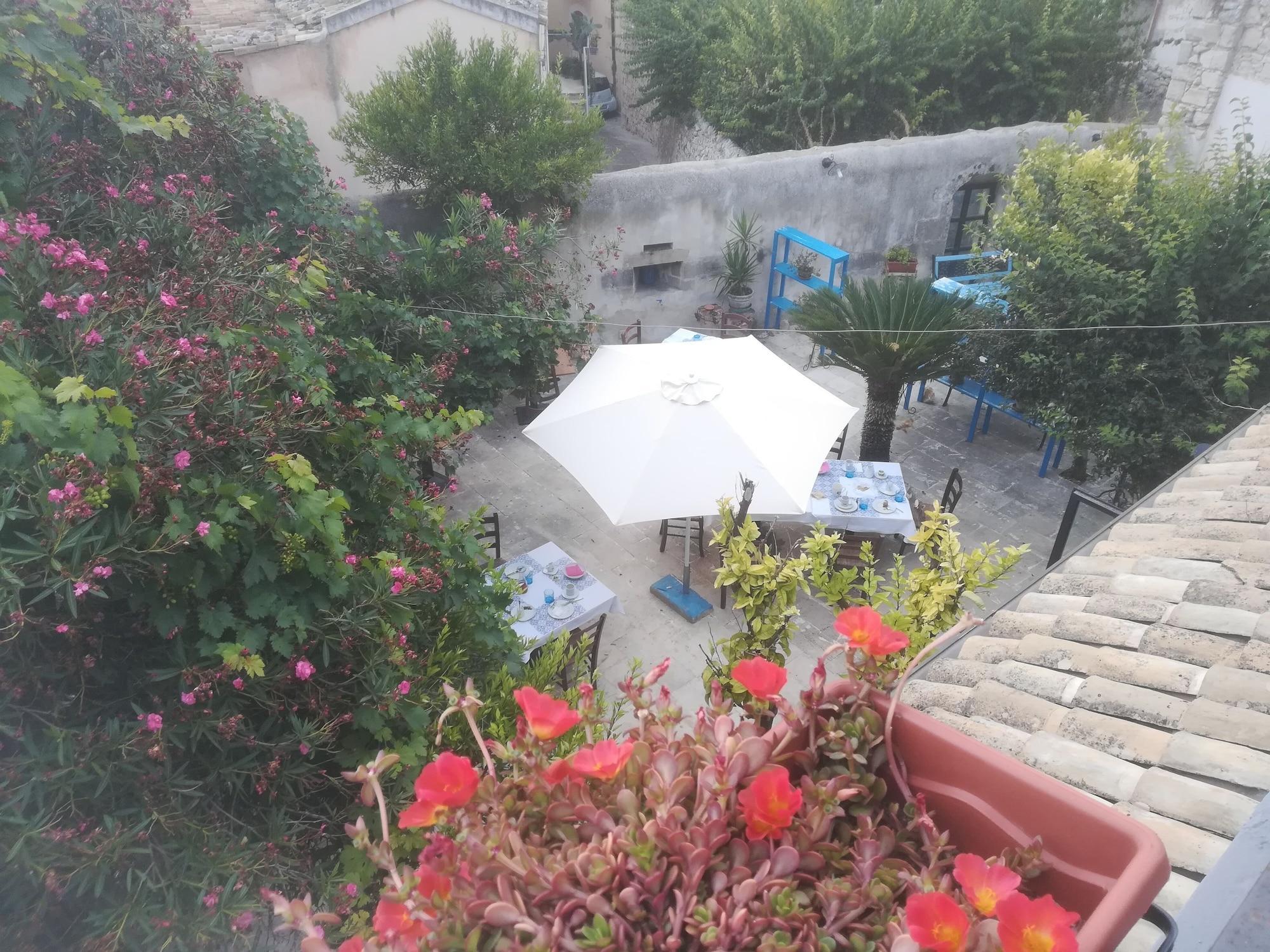 Comodidades del Alojamiento Residenza Donnafugata B&B