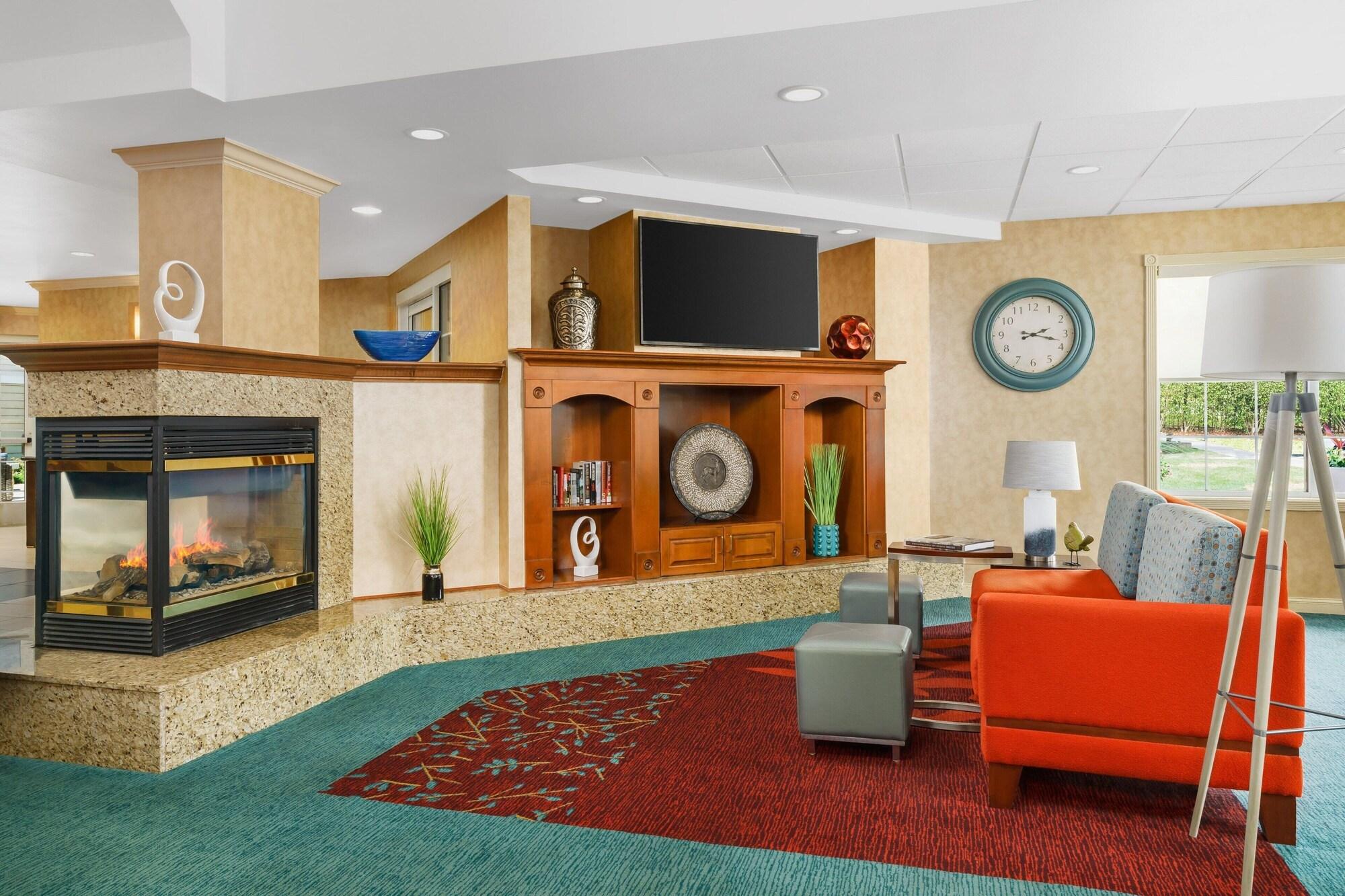 Vista Lobby Residence Inn by Marriott  Philadelphia Montgomeryville
