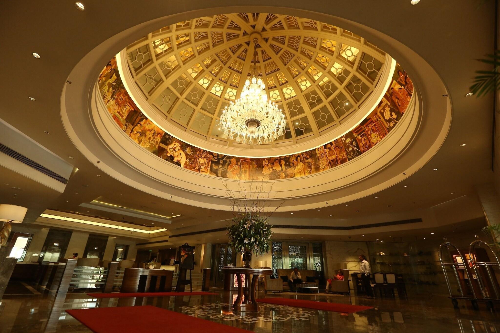 Vista Lobby The Umrao
