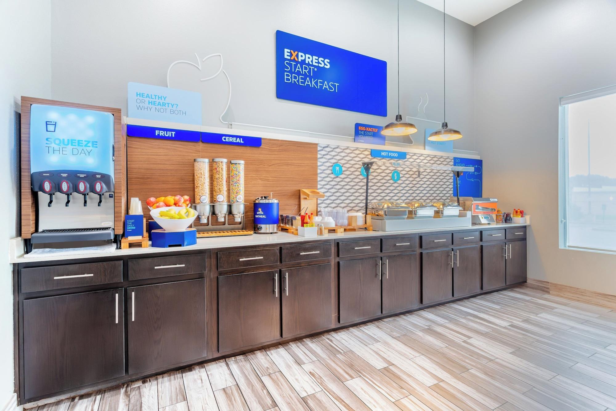 Restaurant Holiday Inn Express & Suites Memphis Arpt Elvis Presley Blv by IHG