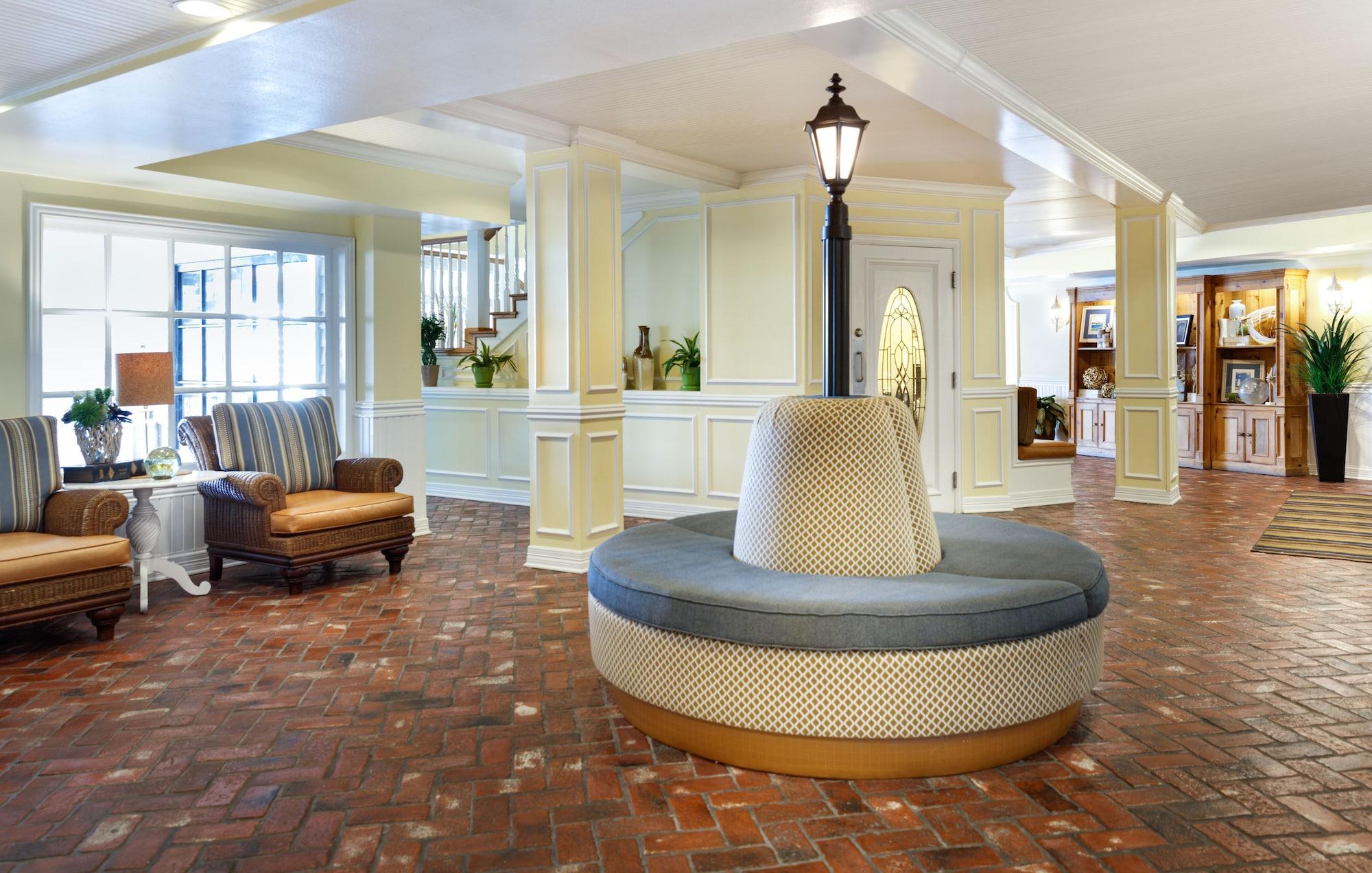 Vista Lobby Kemah Boardwalk Inn