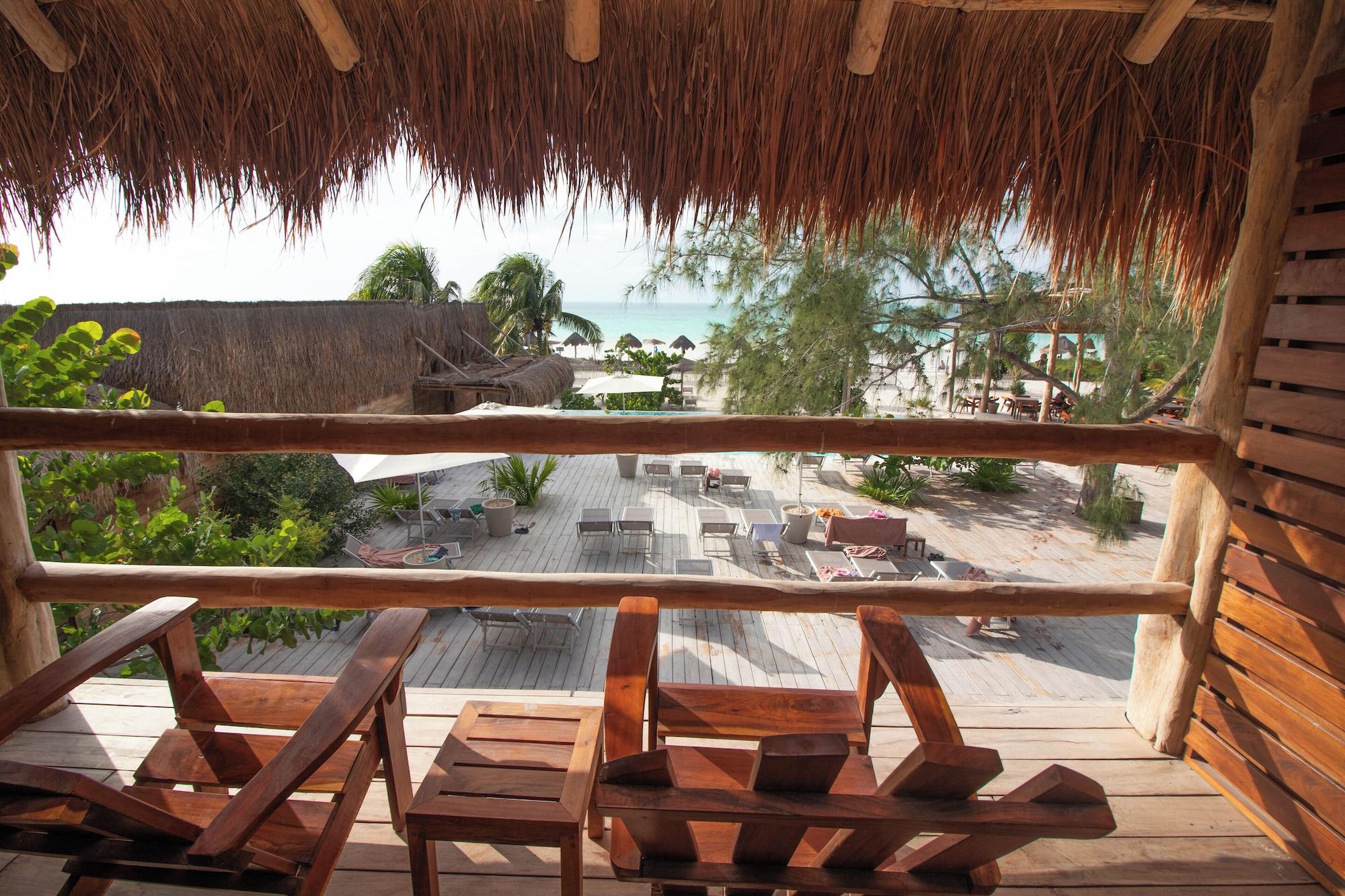 Playa My Blue Hotel