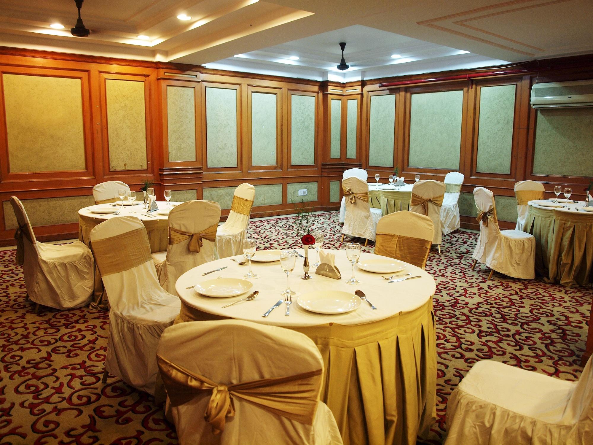 Sala de Reuniones The BMK Hotel