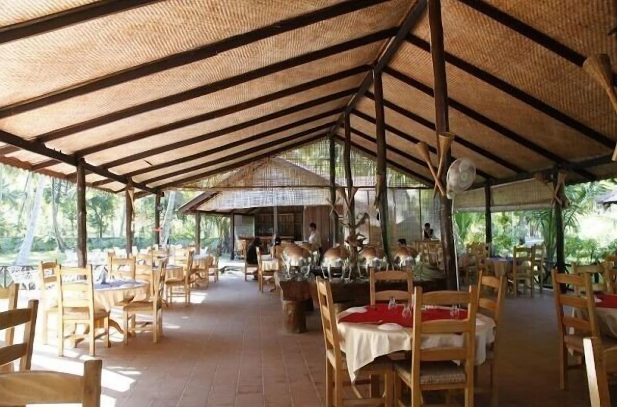 Restaurant Silver Sand Neil