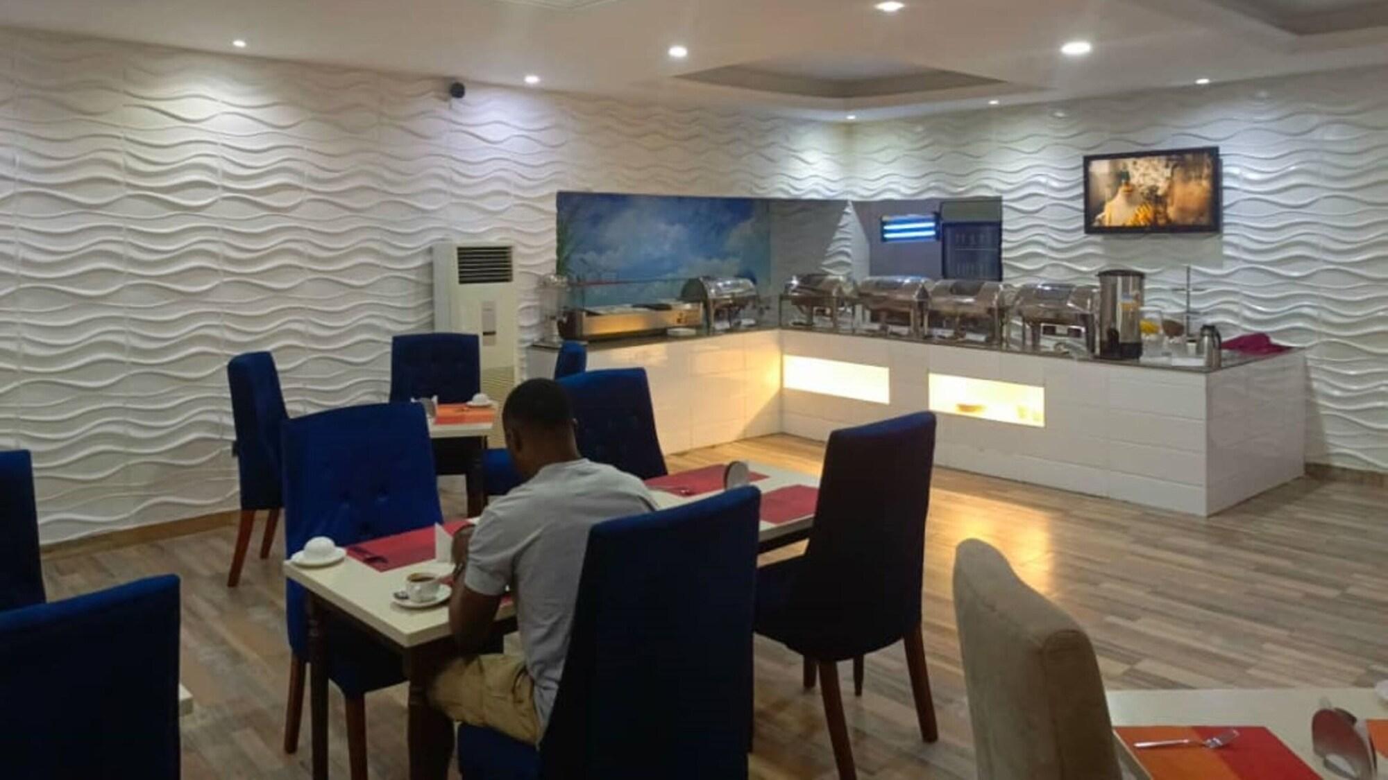 Restaurant Kakanfo Inn And Conference Centre