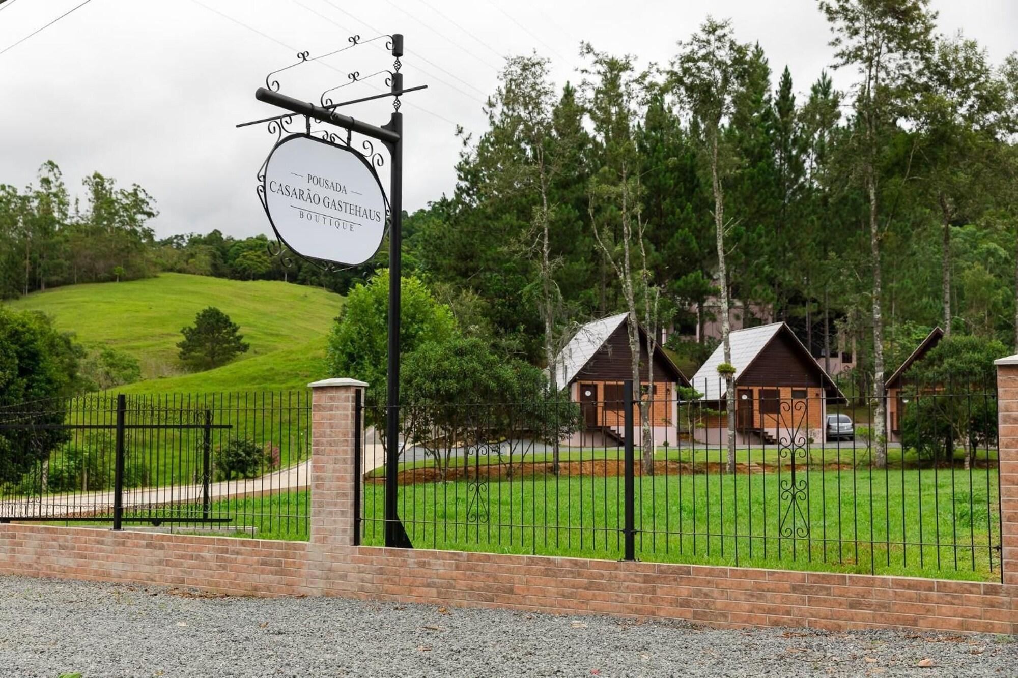 Varios Pousada Casarão Gastehaus Boutique