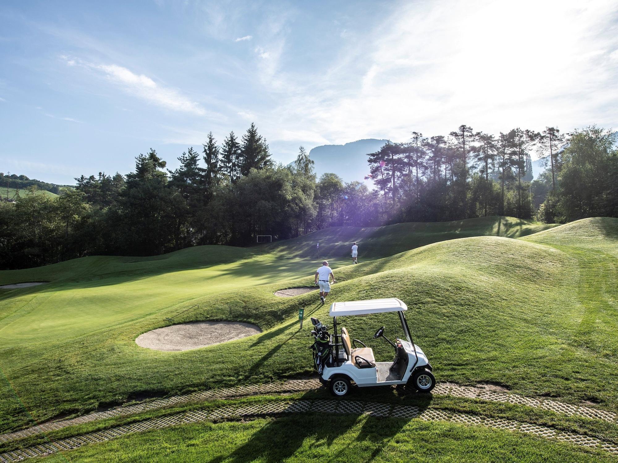 Campo de Golf La Paula Apartments & Suites