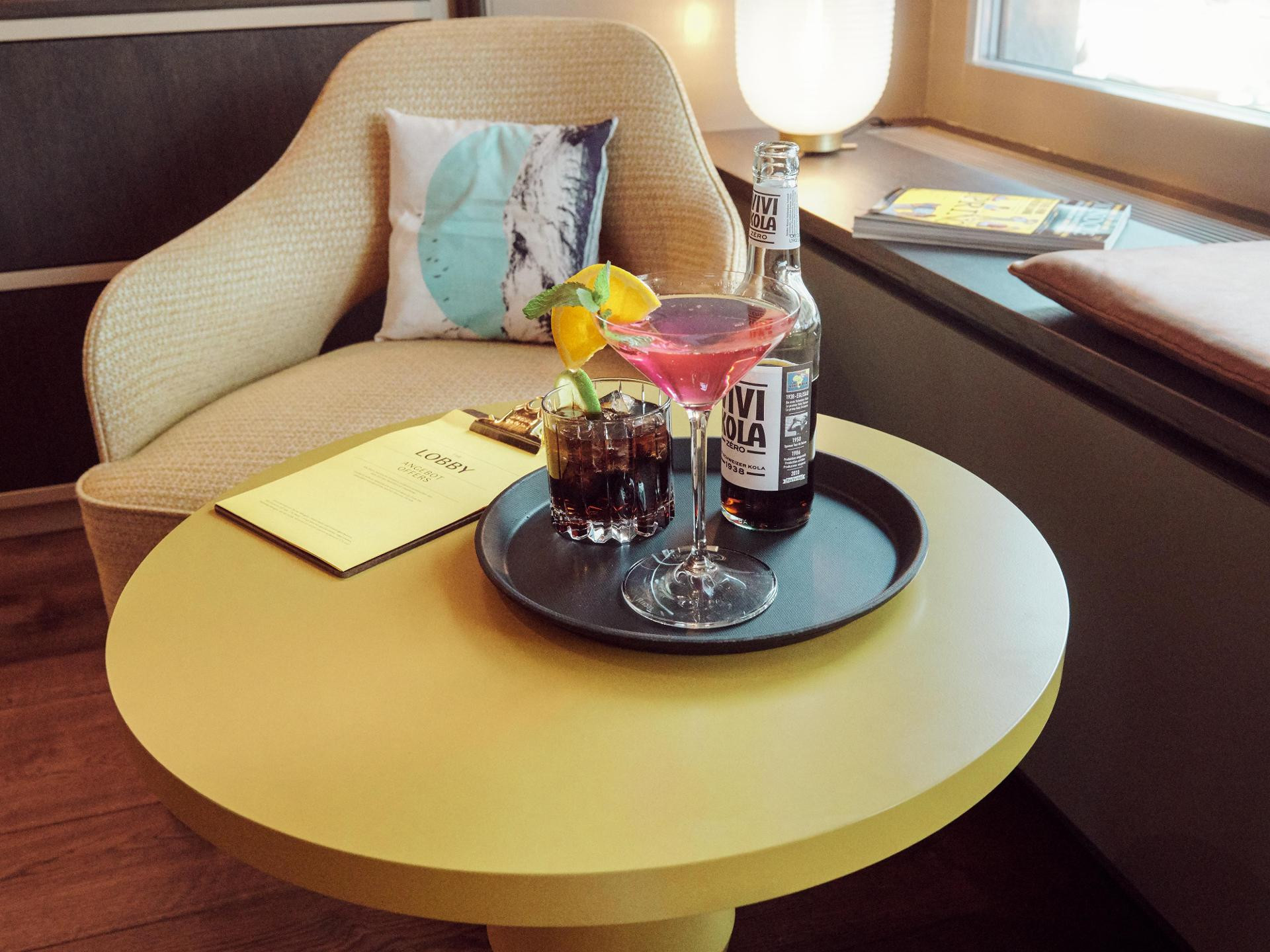 Bar/Salón Opera Hotel Zurich