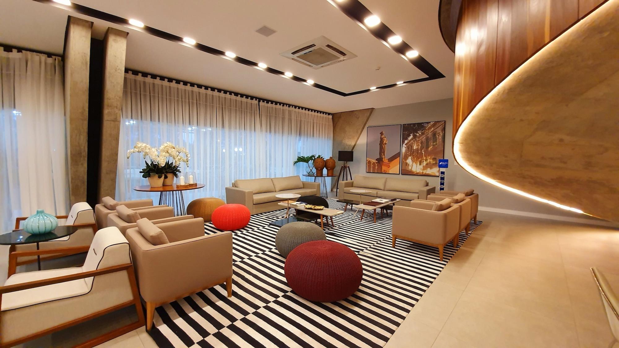 Vista Lobby Blue Tree Towers Rio Poty