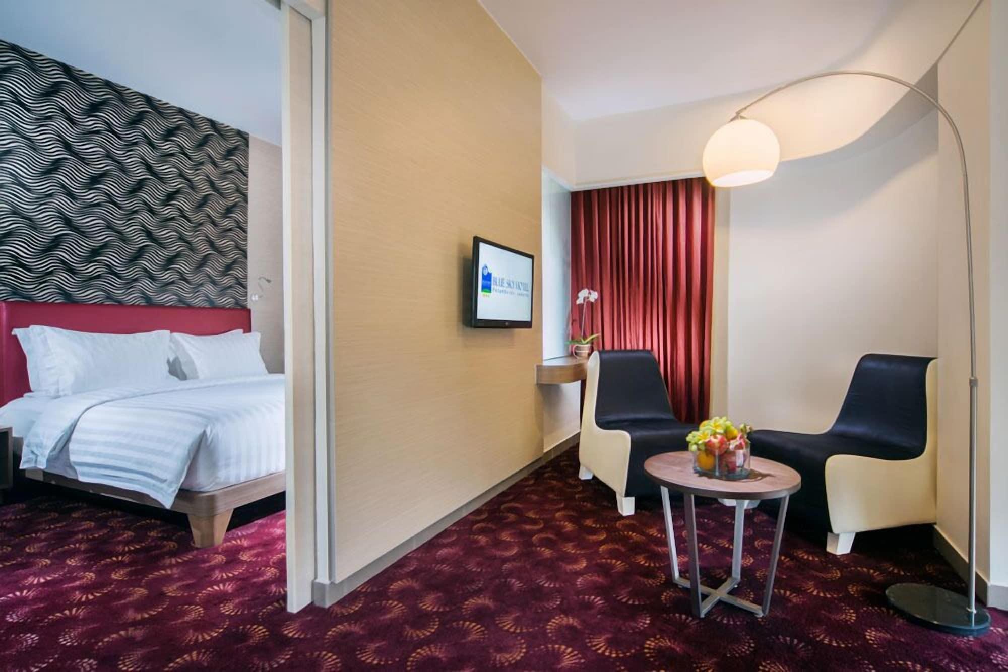 Habitación Blue Sky Hotel Petamburan