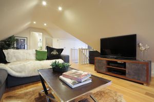 Alquiler Vacacional - Comfortable Cosy Private Barn conversion, Own courtyard, parking, nr to station