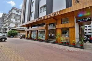 Alojamiento - 7 Orbit Hotel Surat