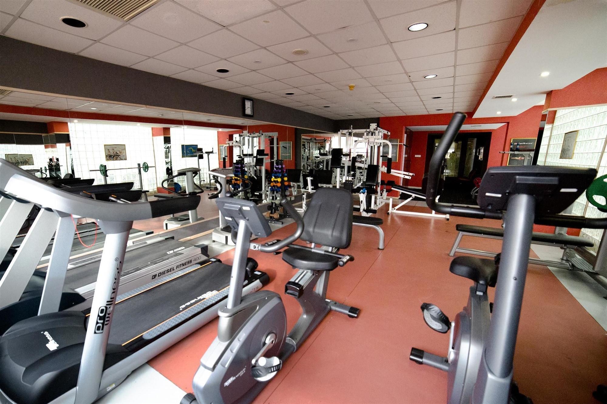 Gimnasio Patalya Lakeside Resort Hotel Ankara