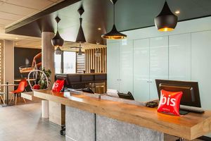 Alojamiento - ibis Sens Hotel