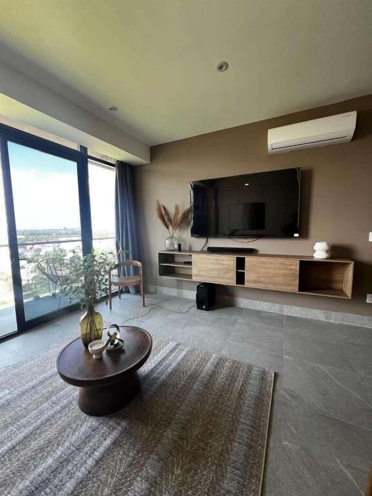 Comodidades del Alojamiento Torre Omega Black