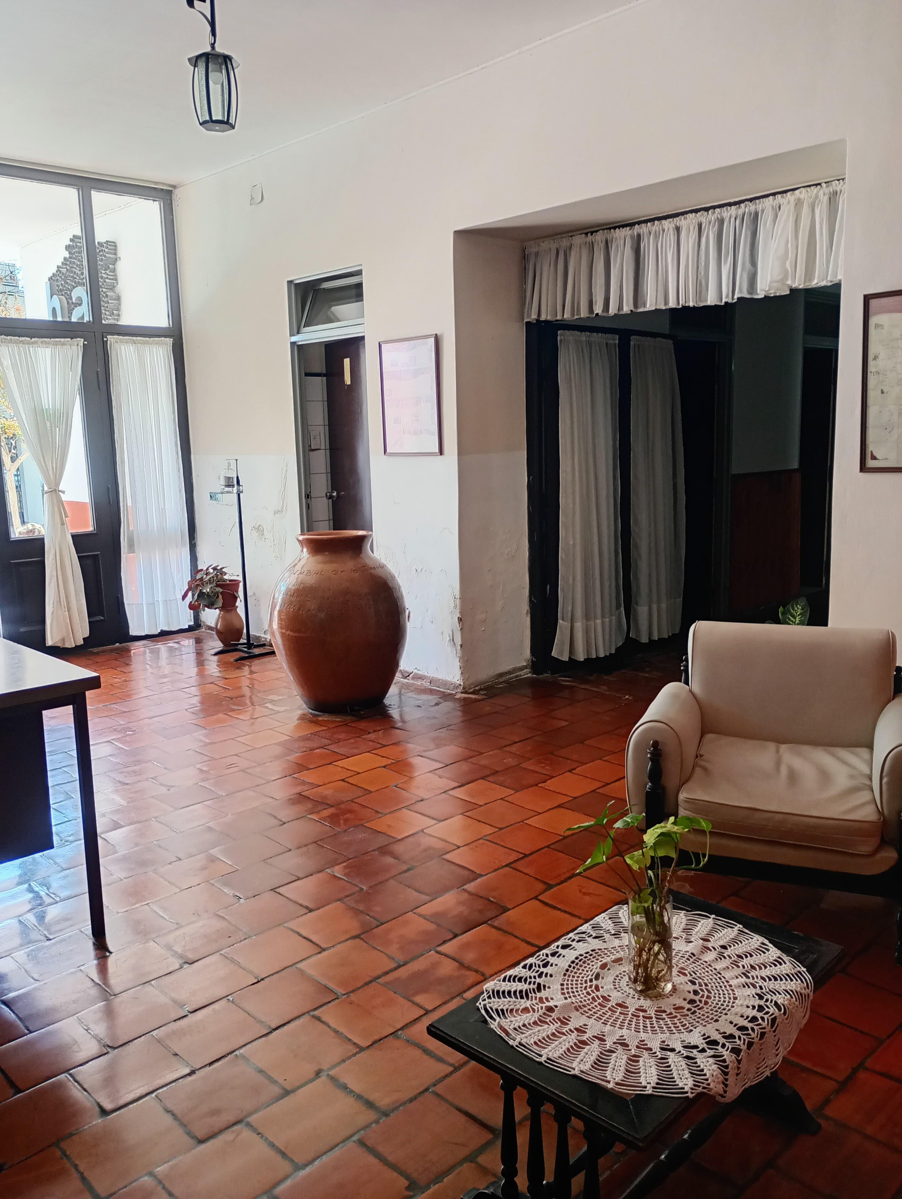 Zona de estar Hotel Asembal