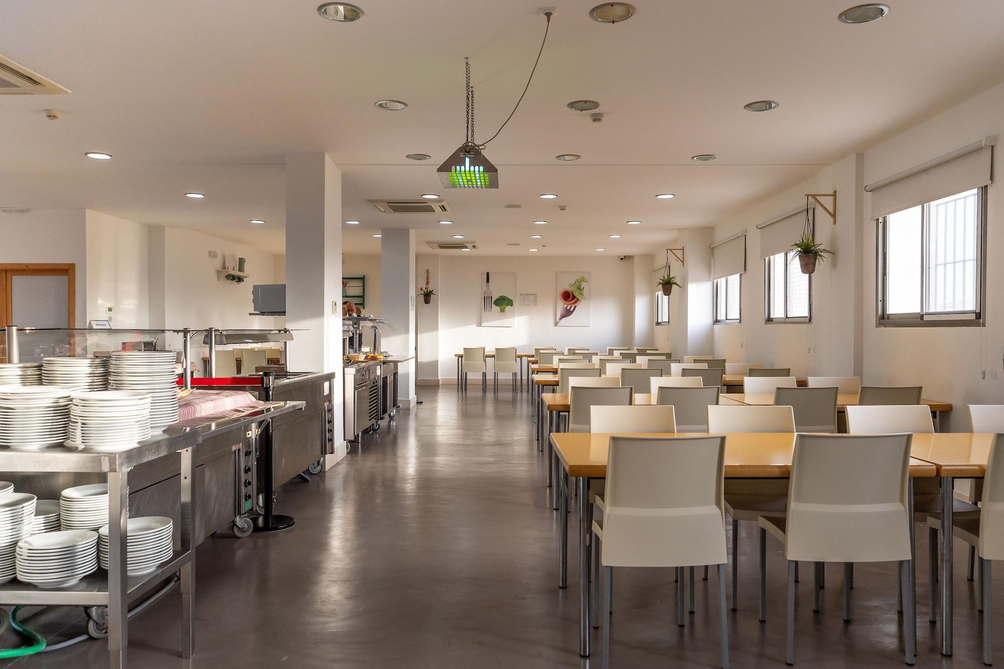 Restaurant Albergue Inturjoven Chipiona - Hostel