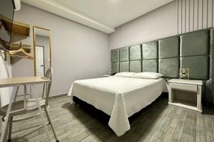 Alojamiento - HOTEL PARIS CARRE
