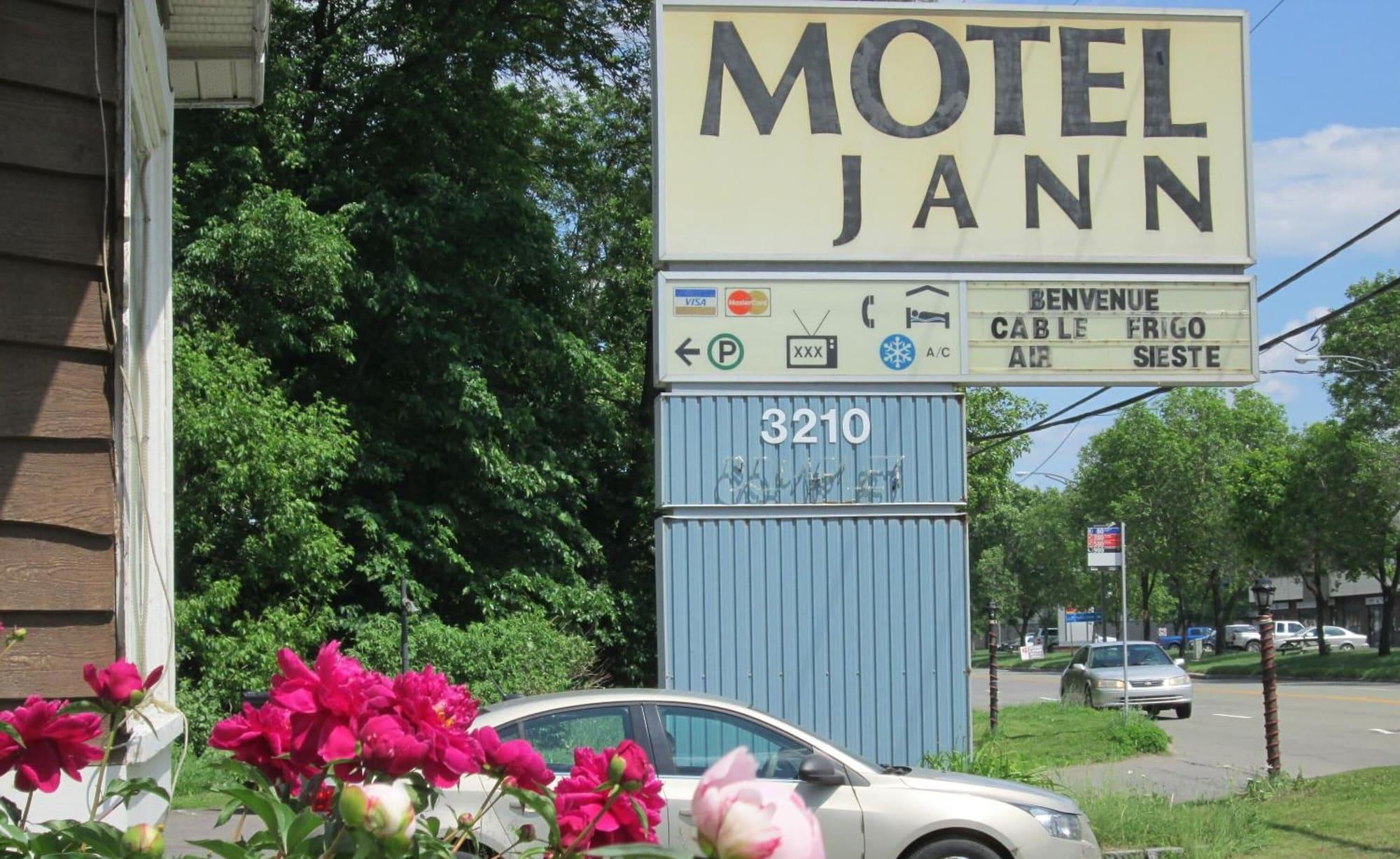Vista Exterior Motel Jann