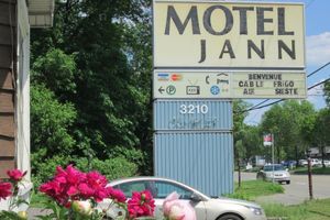 Alojamiento - Motel Jann