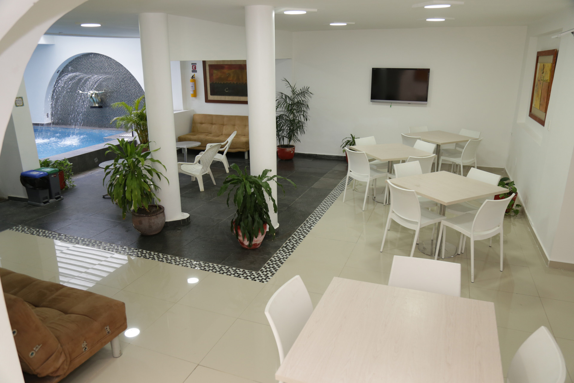 Comodidades del Alojamiento Fly Hotel