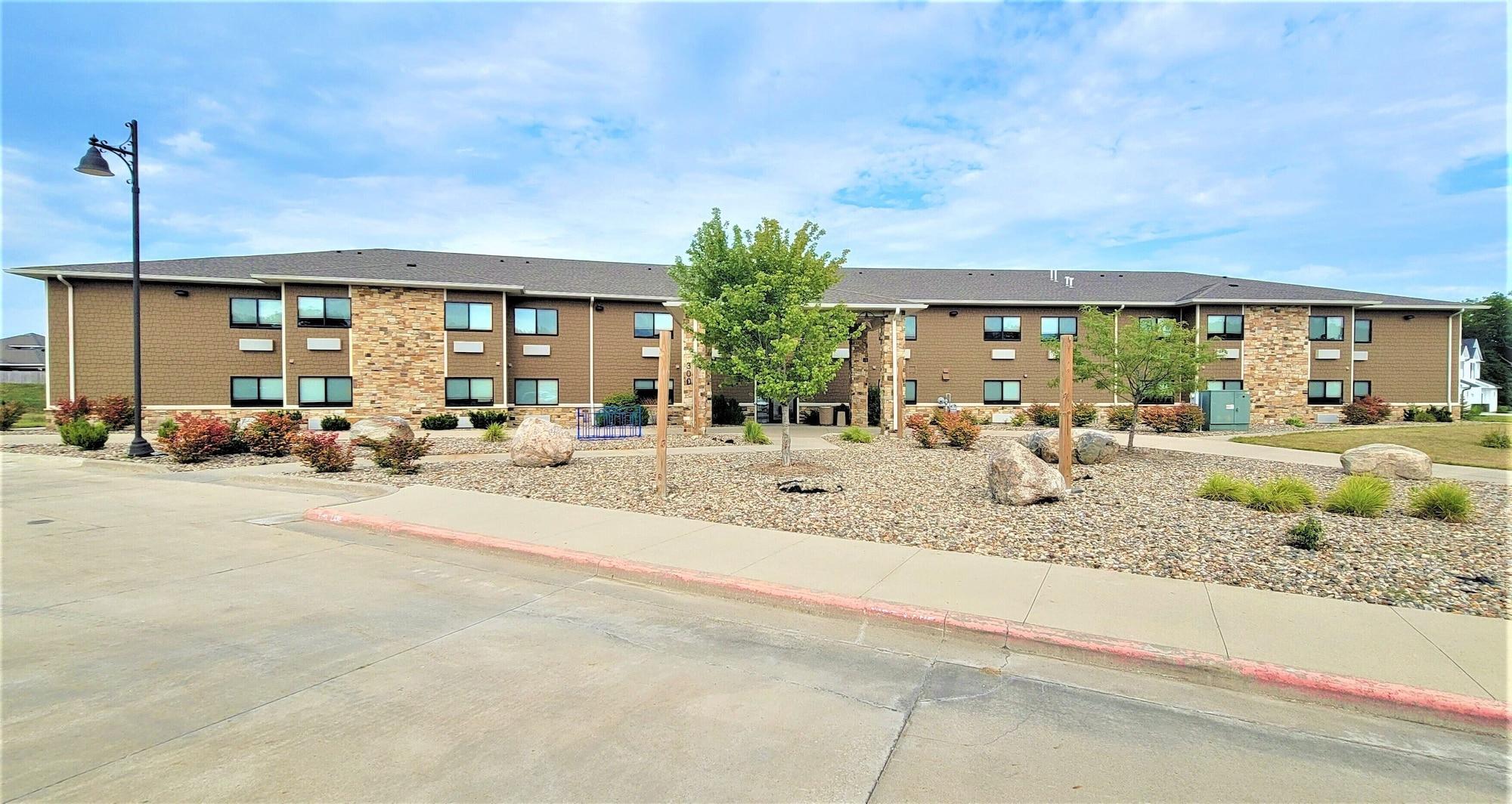 Vista Exterior Qube Hotel