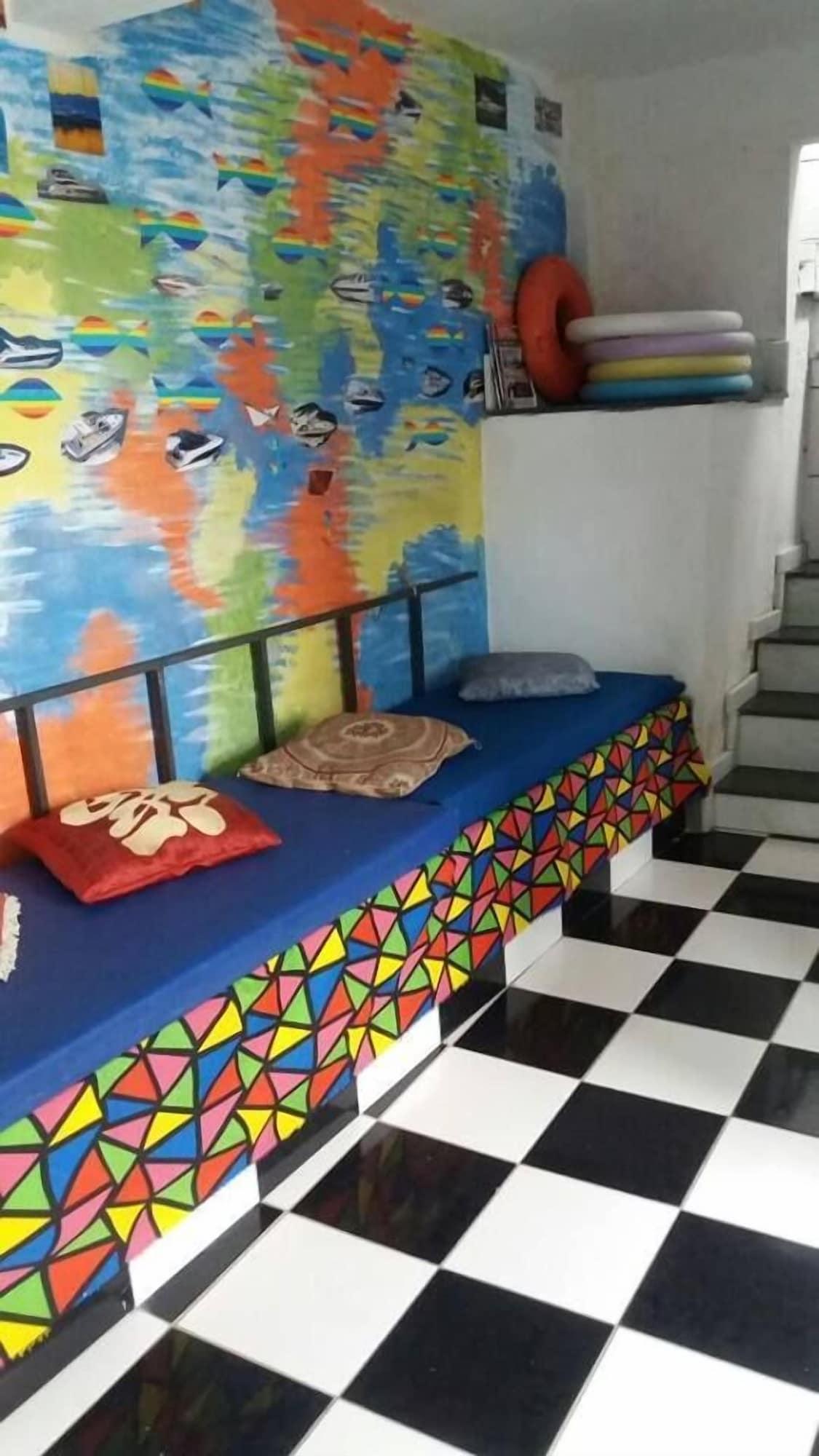 Comodidades del Alojamiento Hostel Ancorados Drumond