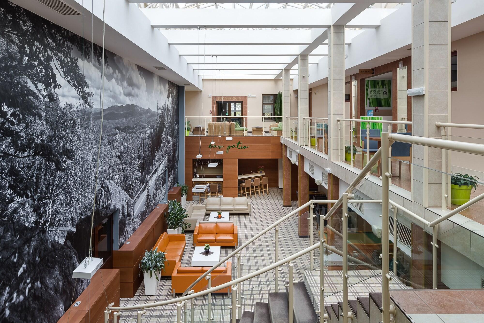 Vista Lobby Interferie Sport Hotel Bornit