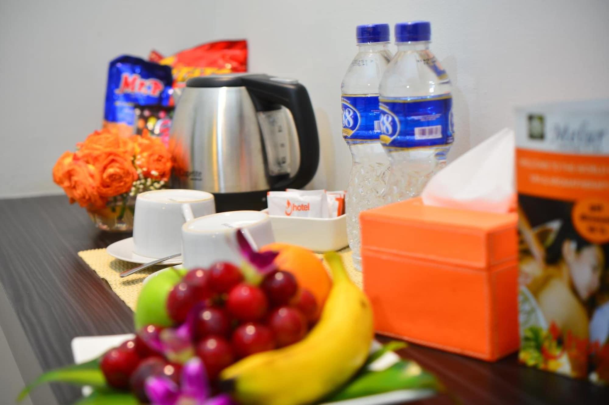 Restaurant J Hotel Bandara Soekarno Hatta