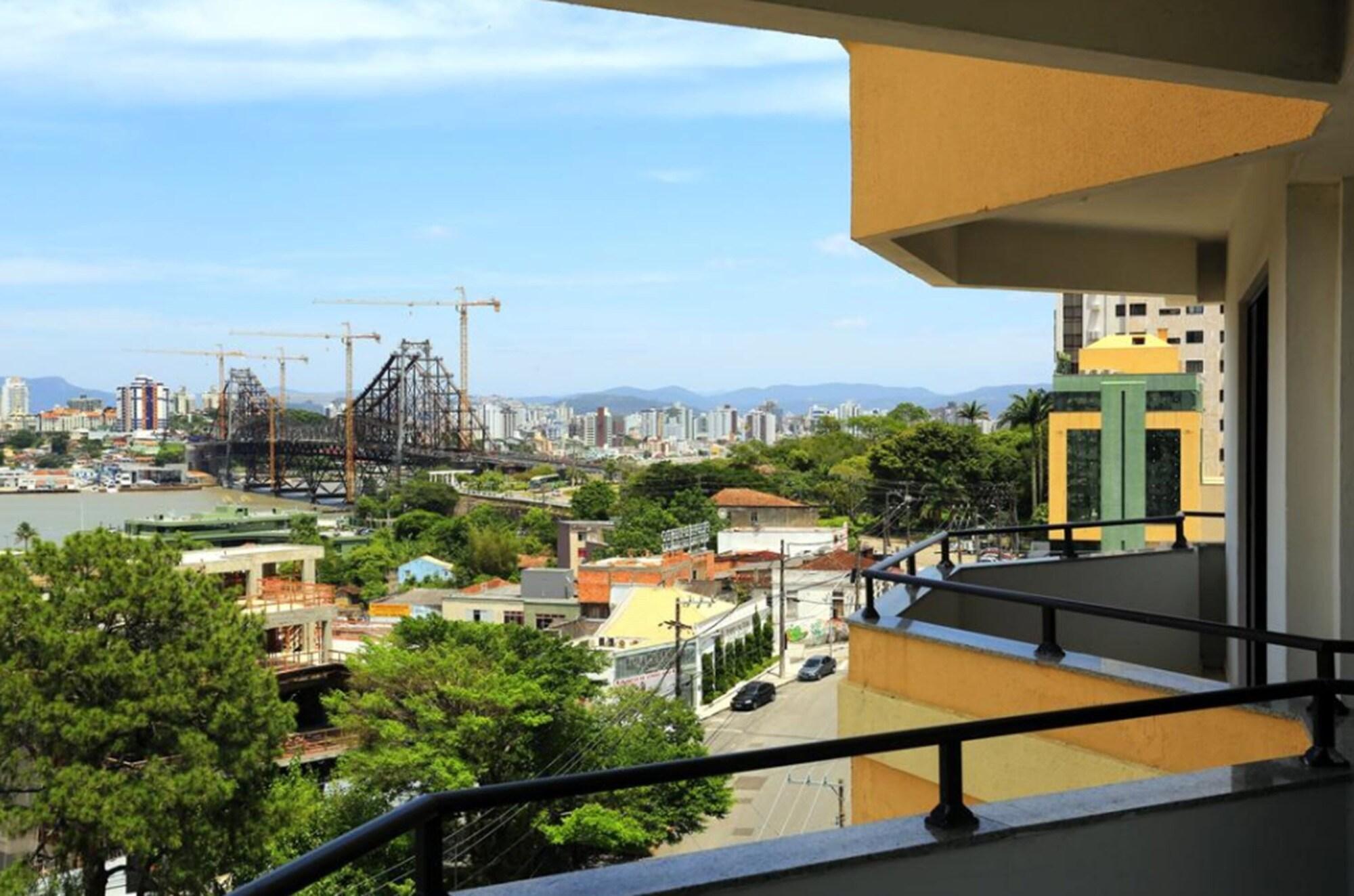 Vista Exterior Rede Andrade Lumar